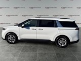 2024 Kia Carnival LX+ image 2