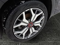 2022 Kia Seltos SX Turbo AWD w/Black Interior