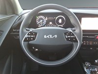 2025 Kia Niro EX FWD