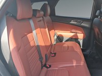 2023 Kia Sportage HEV SX AWD w/Red Interior