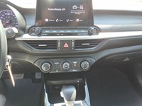 2023 Kia Forte EX IVT