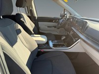 2024 Kia Carnival LX+ FWD