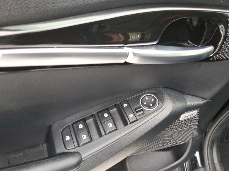 2022 Kia Seltos SX Turbo AWD w/Black Interior