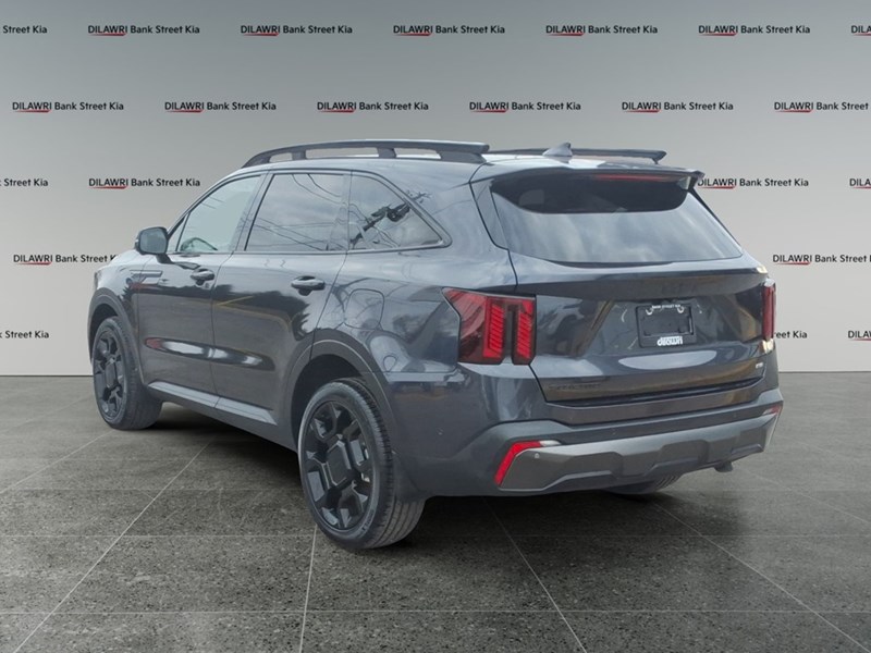 2025 Kia Sorento X-Line Limited AWD w/Black Interior
