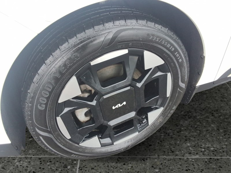 2025 Kia Carnival EX+ FWD