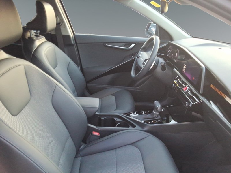 2025 Kia Niro EX FWD