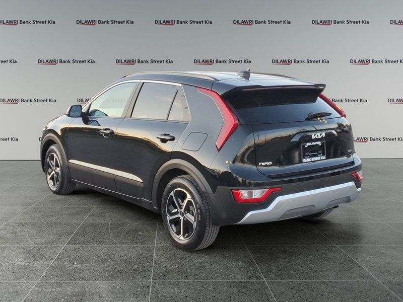 2025 Kia Niro EX FWD