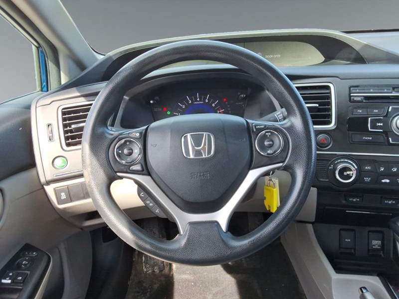 2015 Honda Civic 4dr Auto LX