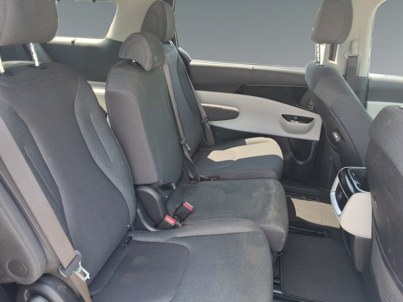 2024 Kia Carnival LX+ FWD