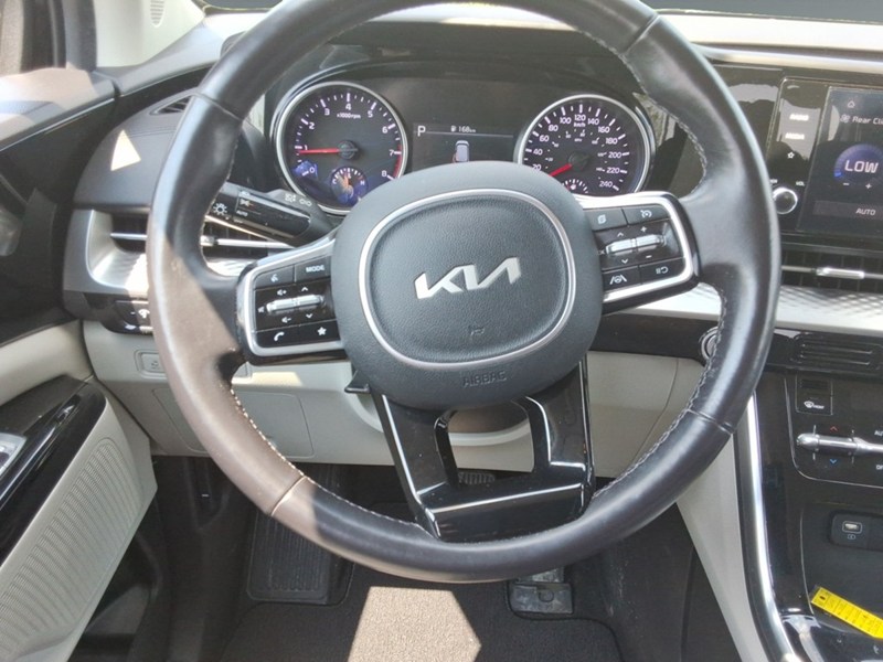 2024 Kia Carnival LX+ FWD