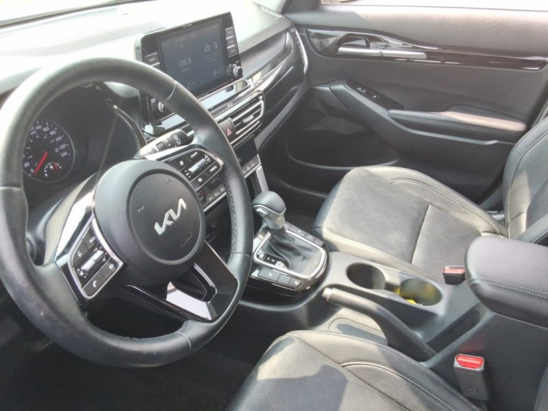 2023 Kia Seltos EX AWD