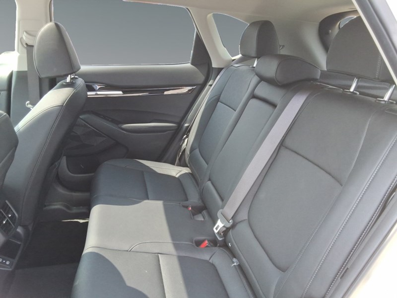 2024 Kia Seltos SX AWD w/Black Interior