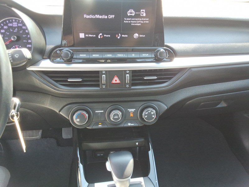 2023 Kia Forte EX IVT