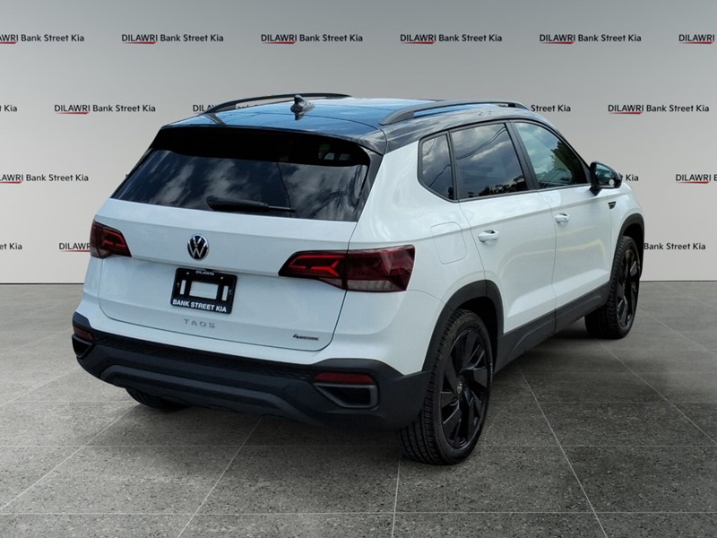 2024 Volkswagen Taos Comfortline Black Edition 4MOTION