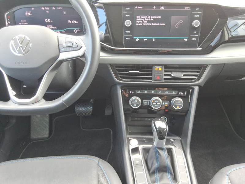 2024 Volkswagen Taos Comfortline Black Edition 4MOTION