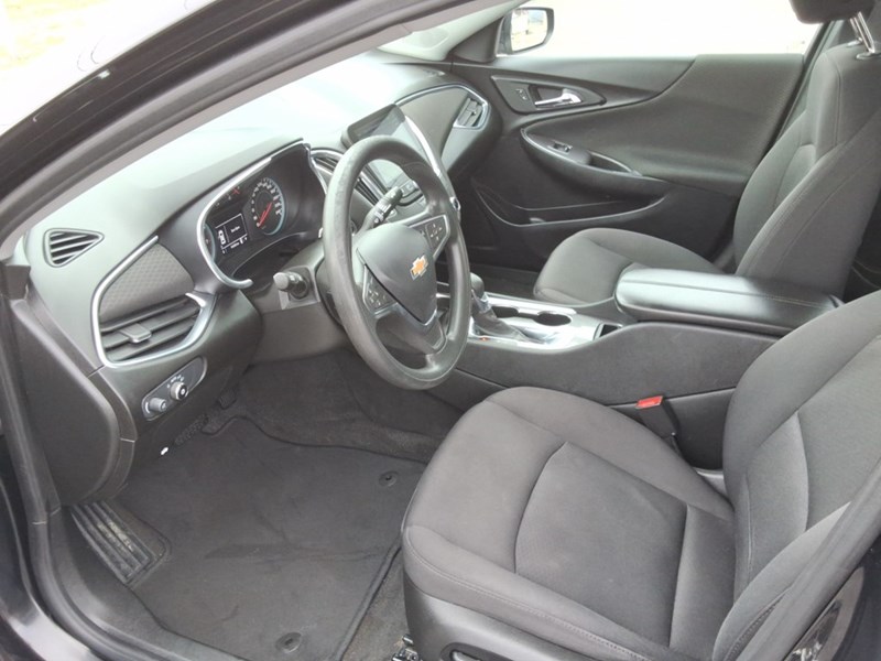 2021 Chevrolet Malibu 4dr Sdn LT