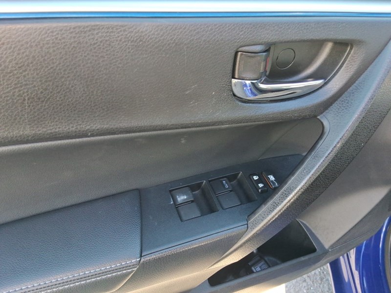 2016 Toyota Corolla 4dr Sdn CVT S