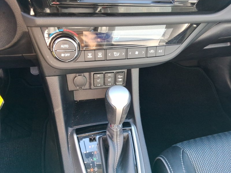 2016 Toyota Corolla 4dr Sdn CVT S