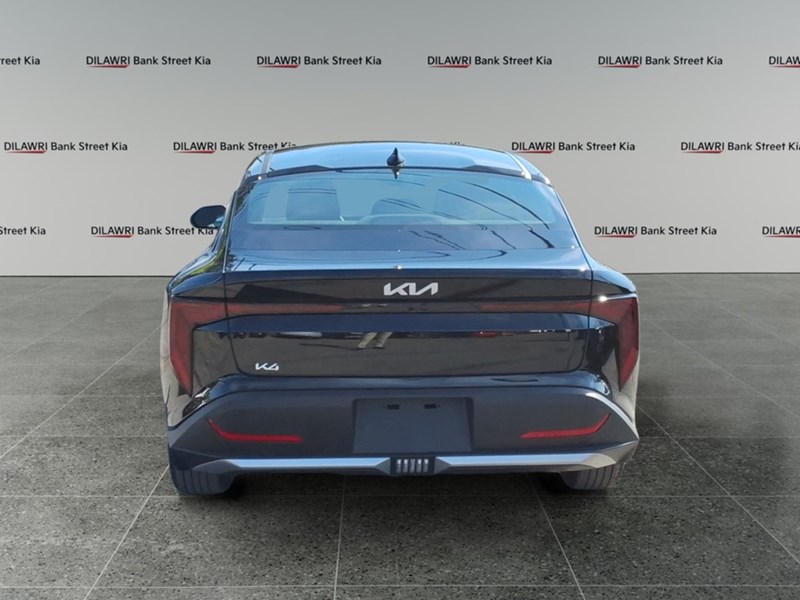 2025 Kia K4 LX FWD