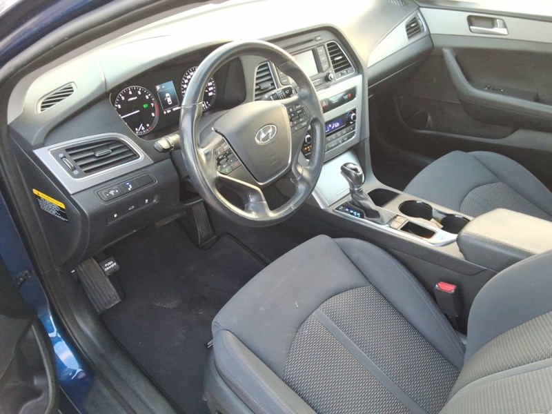 2016 Hyundai Sonata 4dr Sdn 2.4L Auto GLS