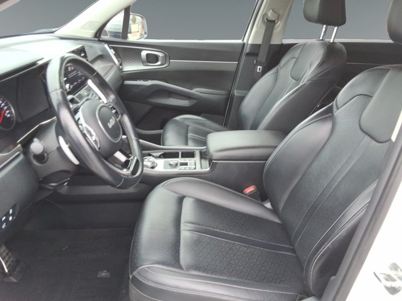 2022 Kia Sorento PHEV EX+ AWD