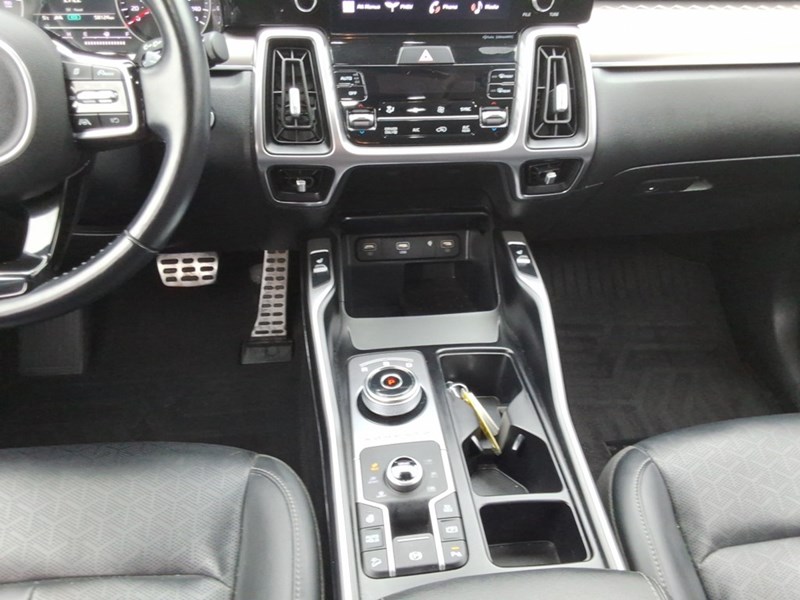 2022 Kia Sorento PHEV EX+ AWD