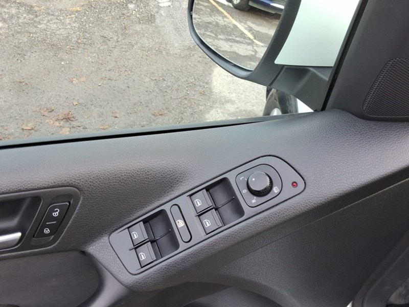 2015 Volkswagen Tiguan 4MOTION 4dr Auto Comfortline