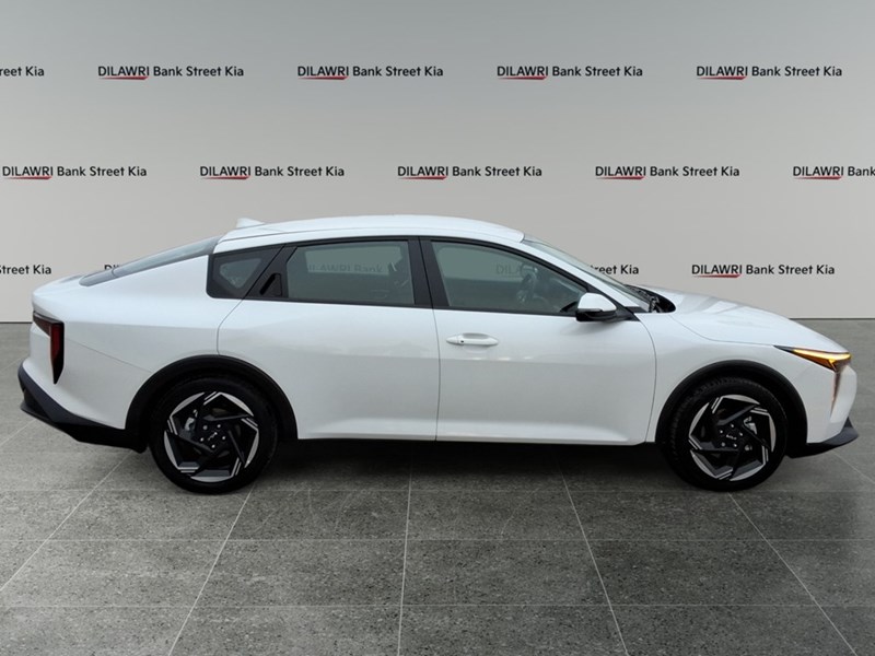 2025 Kia K4 EX FWD