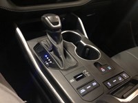 2022 Toyota Highlander XLE AWD - 2 Sets of Wheels Incl.