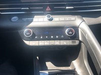 2023 Hyundai Elantra Preferred IVT w/Tech Pkg
