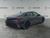 2024 Hyundai Elantra Essential IVT