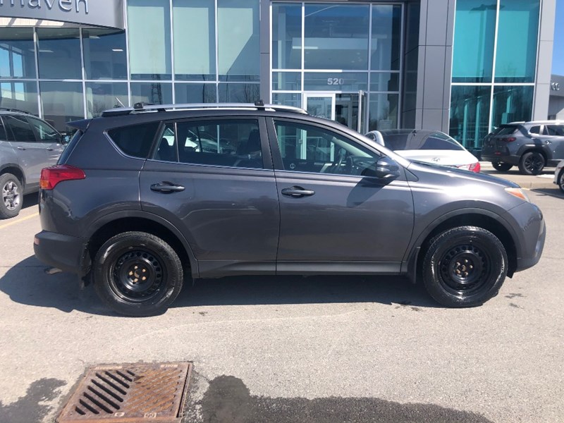 2015 Toyota RAV4 FWD LE