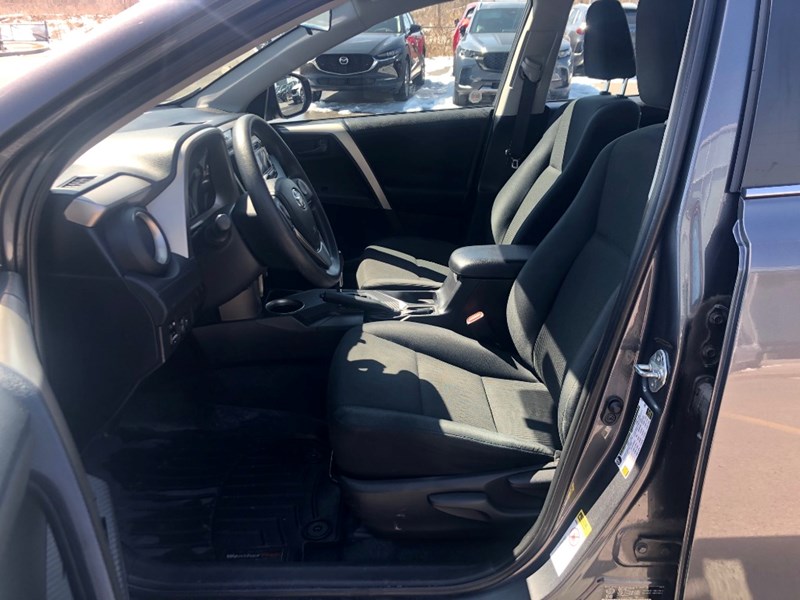 2015 Toyota RAV4 FWD LE