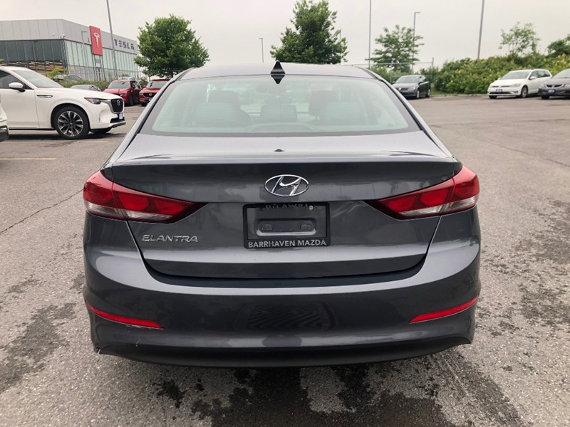2018 Hyundai Elantra GLS | 2 Sets of Wheels