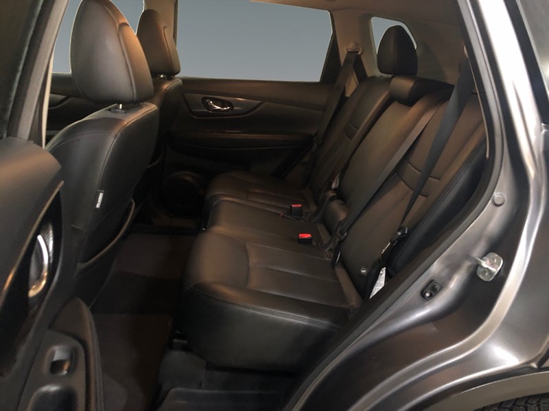 2015 Nissan Rogue AWD 4dr SL