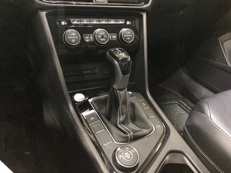 2023 Volkswagen Taos Highline 4MOTION