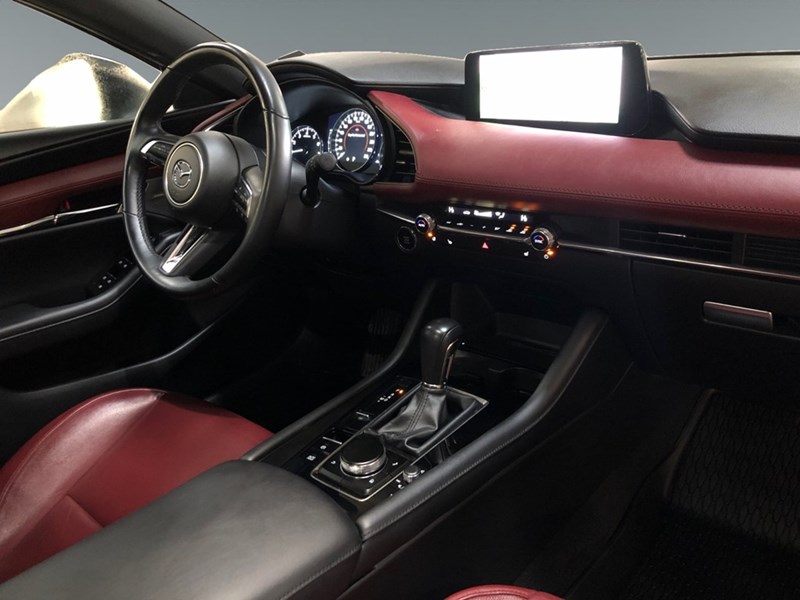 2024 Mazda Mazda3 Sport GT-Turbo i-ACTIV AWD | 2 Sets of Wheels Incl!