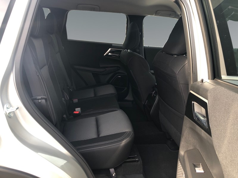 2025 Mitsubishi Outlander ES S-AWC