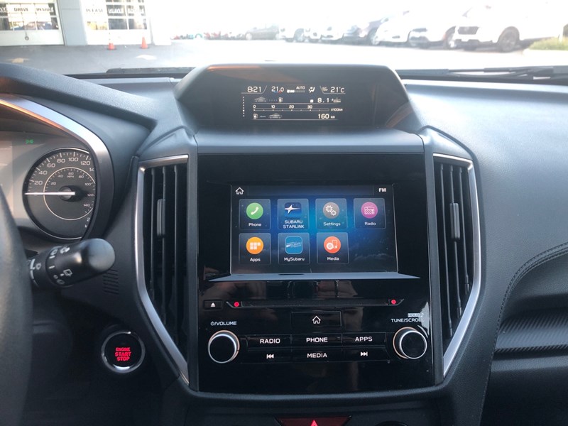 2022 Subaru Impreza Touring 5-door CVT w/EyeSight
