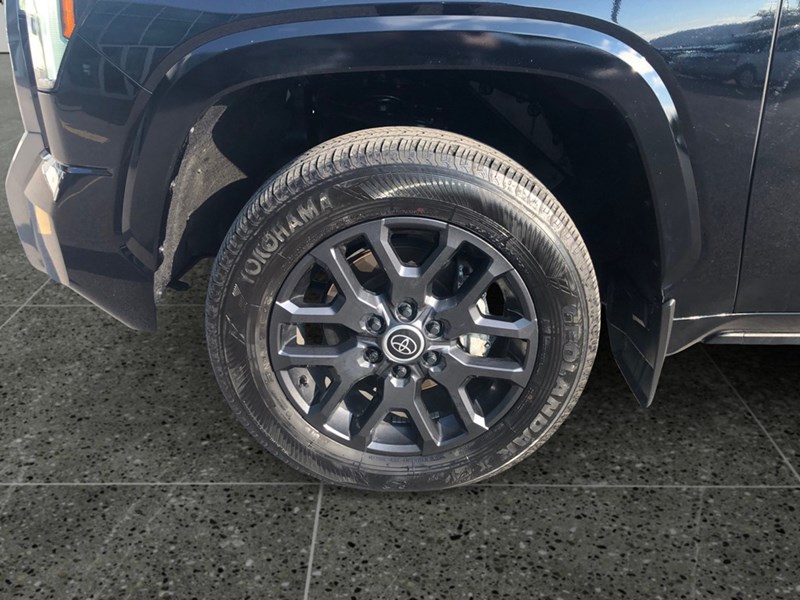2024 Toyota Tundra Hybrid 4x4 Crewmax Platinum | 2 Sets of Wheels Incl!