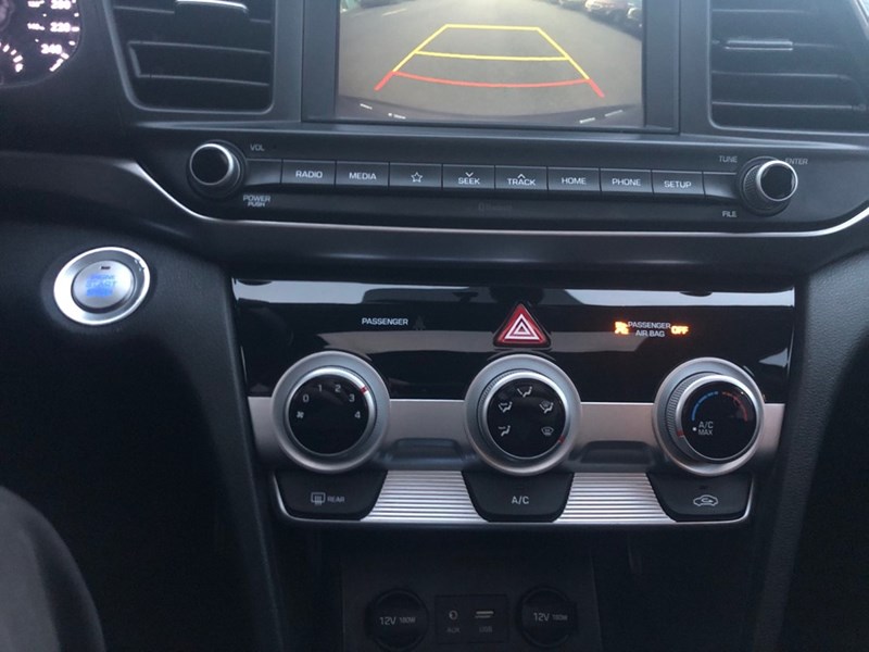 2020 Hyundai Elantra Preferred w/Sun& Safety Pkg | 2 Sets of Tires Incl