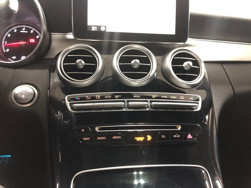 2015 Mercedes-Benz C-Class 4dr Sdn C 400 4MATIC