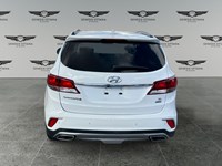 2017 Hyundai Santa Fe XL Luxury w/6 Passenger (A6)