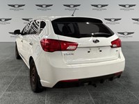 2012 Kia Forte5 2.0L EX (A6)