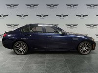 2019 BMW 330 i xDrive