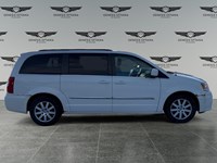 2013 Chrysler Town &amp; Country Touring