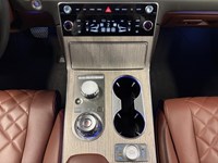 2025 Genesis GV80 3.5T Advanced w/Tech Pkg 7P