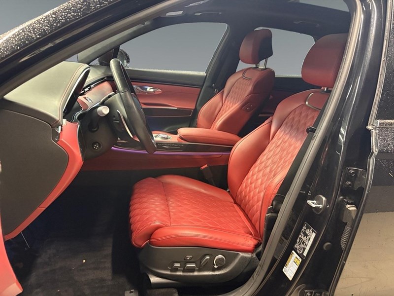 2024 Genesis GV70 3.5 T Sport Plus w/LSD