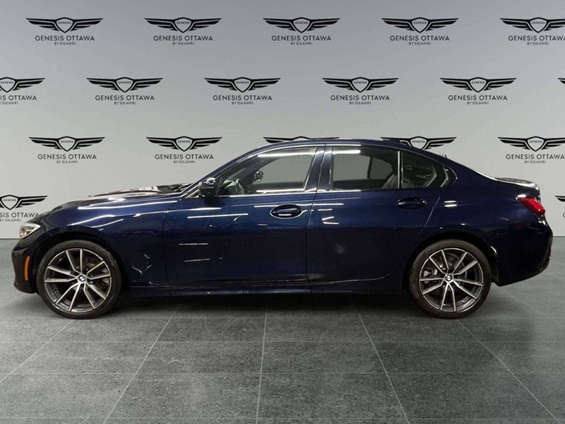 2019 BMW 330 i xDrive