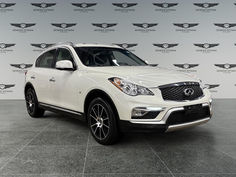 2017 INFINITI QX50 Base